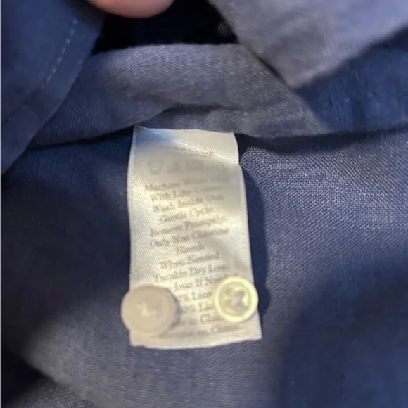 Everlane Women’s Dark Blue Button Up Shirt Relaxed Fit Size 8 - Picture 4 of 4